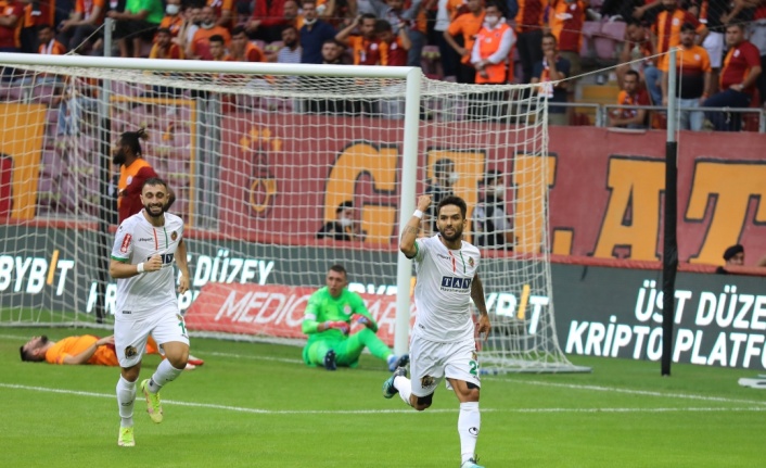 Alanyaspor, Galatasaray'ı kendi evinde yendi