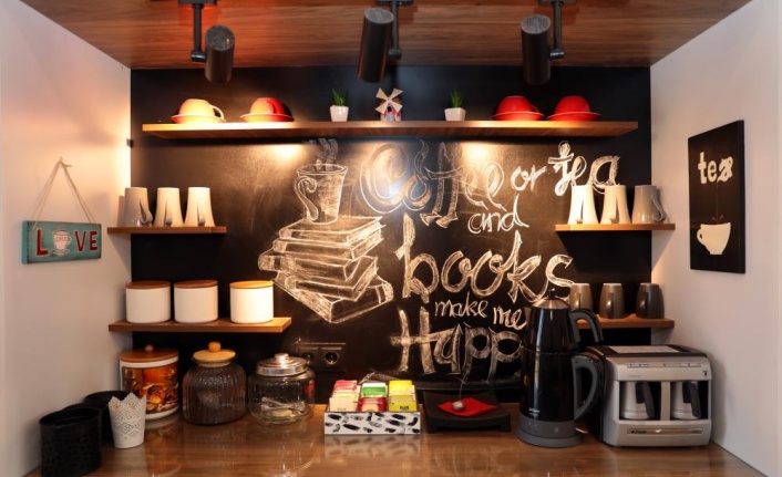 ALKÜ ve Alanya HEP'li öğrenciler için kurulan Gençlik Hizmetleri Birimi açıldı