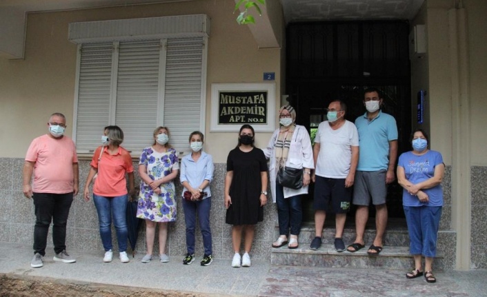 Dairesini çöp eve çevirdi, apartman sakinlerini isyan ettirdi