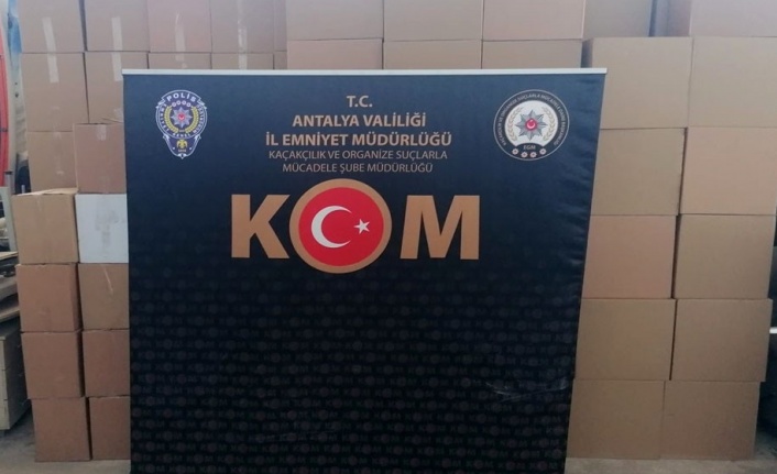 Kaçak sigara operasyonu: Binlerce boş ve tütün dolu makaron ele geçirildi