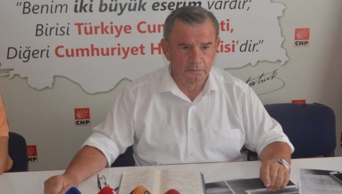 Karadağ’dan Cuma Pazarı projesine eleştiri!