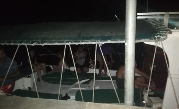 Manavgat’ta bir teknede İran uyruklu 13 düzensiz göçmen yakalandı