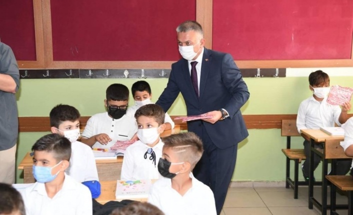 Vali Yazıcı ilk ders zilini çaldı