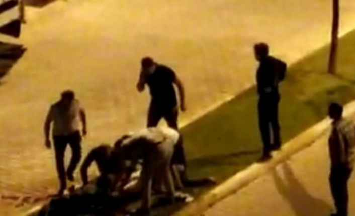 Alanya'da 2 kardeşi yolda bıçakladılar