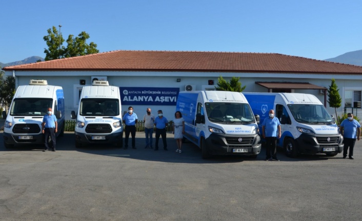 Alanyalı çocuklara 5 bin 768 litre süt