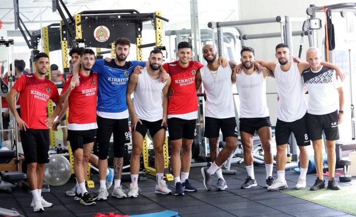 Alanyaspor, Fenerbahçe maçı hazırlıklarına başladı