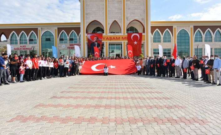 ALKÜ'de 29 Ekim çoşkusu