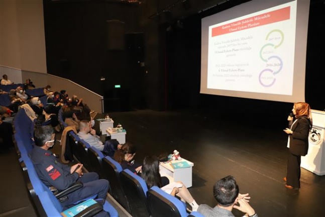 Alanya Belediyesi şiddet gören kadınların yanında!