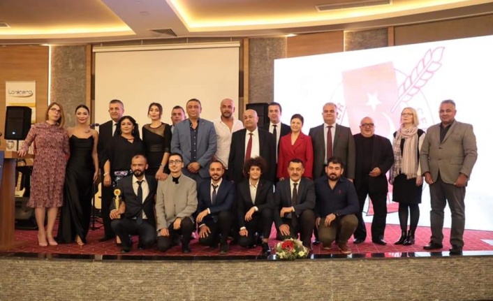 Alanyalı gazeteciler ödüllerini aldı