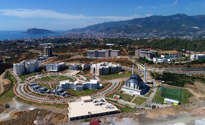 ALKÜ'lü öğrencilerin projeleri TÜBİTAK desteği almaya hak kazandı