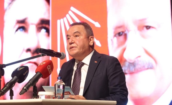 Başkan Böcek: “Antalya örtü altı üretimde birinci sırada”