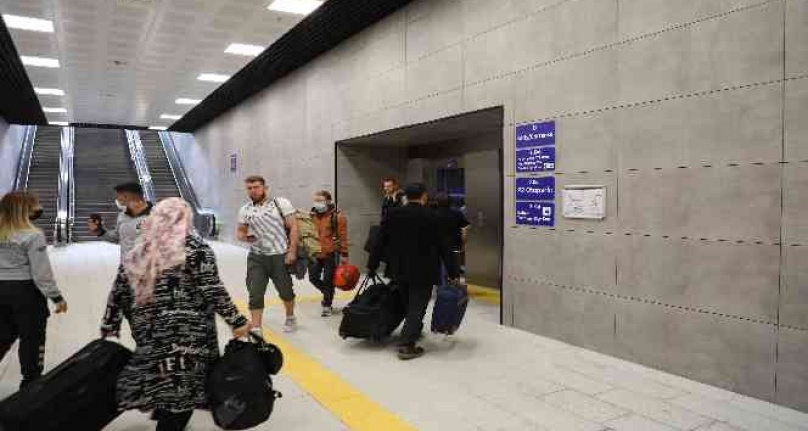 Batı Gar otoparkı hizmete hazır