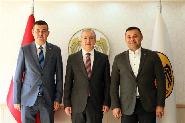 MHP Genel Başkan Yardımcısı Sadir Durmaz yatırımları inceledi