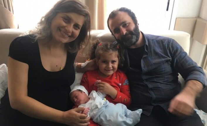 Öykü Arin'e yüzde yüz uyumlu kardeş geldi