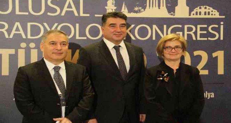 Prof. Dr. Pınar Koşar: "Radyoloji bir laboratuvar değildir"