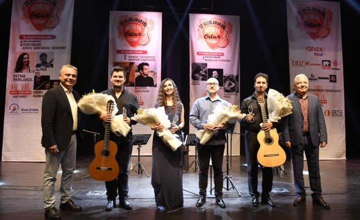 Uluslararası Antalya Gitar Festivali, müzikseverlerle buluştu