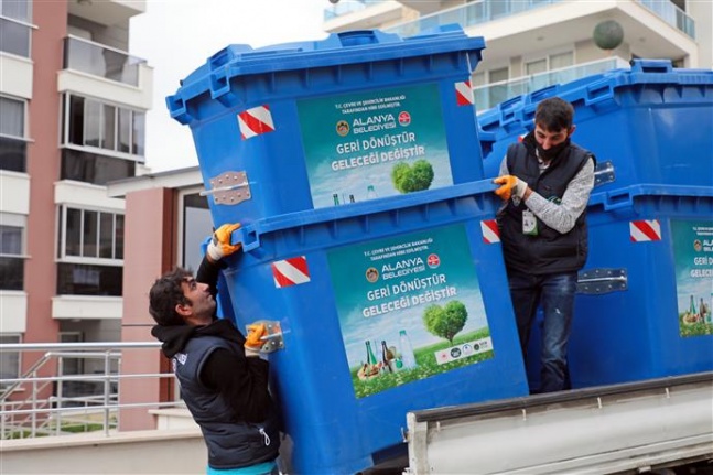 Alanya Belediyesi geri dönüşüme yatırım yapmaya devam ediyor