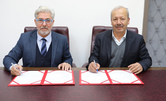 ALKÜ ve Türk Eğitim-Sen 'Lisansüstü' işbirliği yapacak