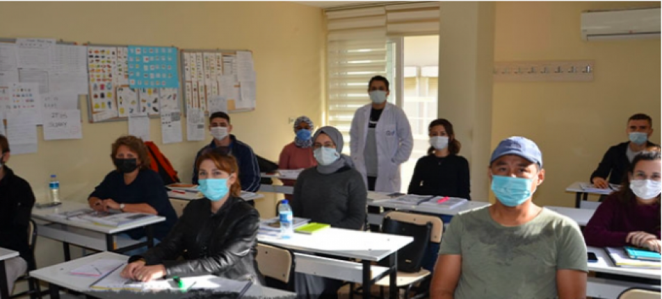 ATASEM'de 400 kursiyer 25 farklı branşta eğitim alıyor