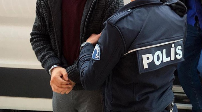 Çeşitli suçlardan aranan şahıs Alanya'da yakalandı