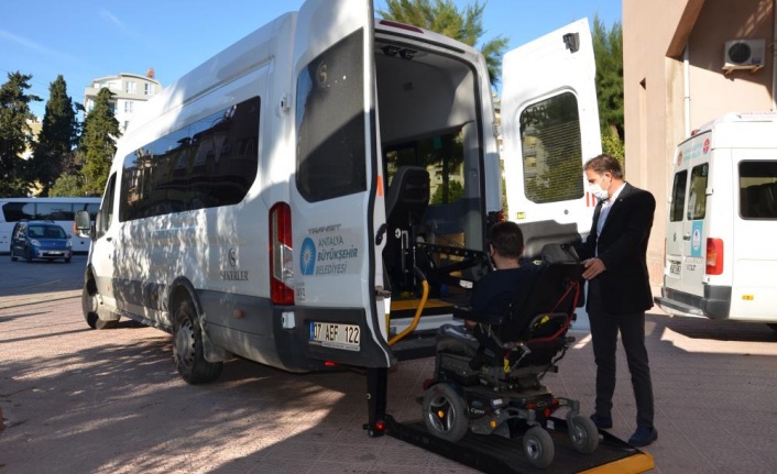 Engelli hizmet aracıyla ulaşım kolaylığı