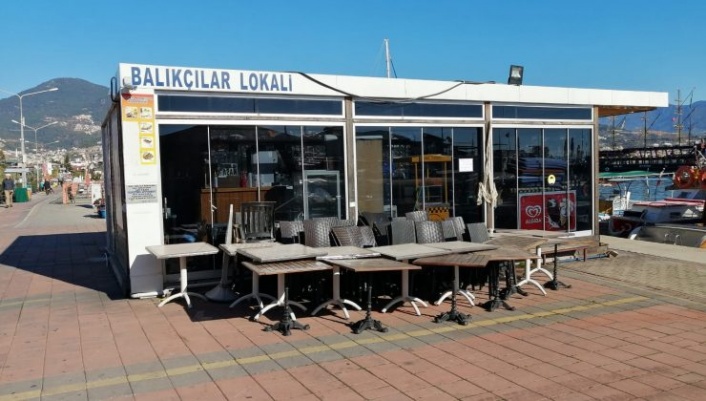 Alanya Balıkçılar Lokali yıkıldı