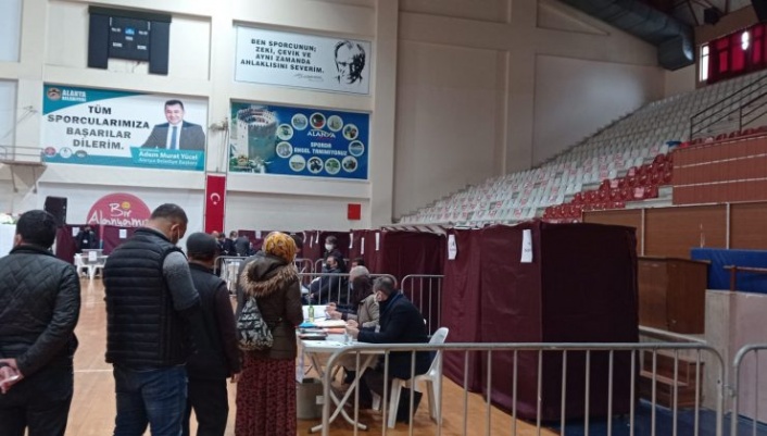 Alanya Esnaf Odası seçimi başladı