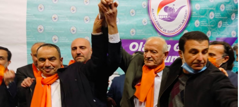 Alanya esnafı Demir'le devam dedi