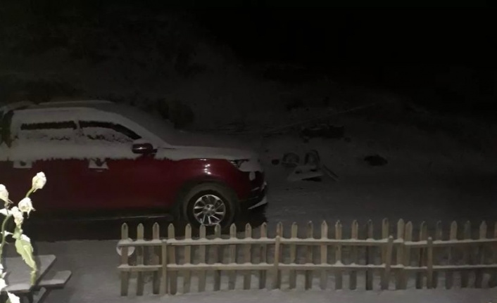 Alanya'ya kar sürprizi