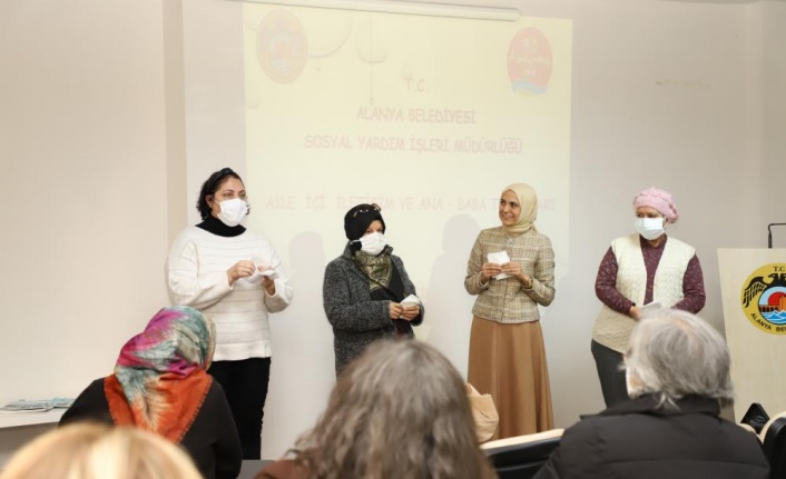 Alanya’da aile sohbetleri ve sağlıklı beslenme seminerleri