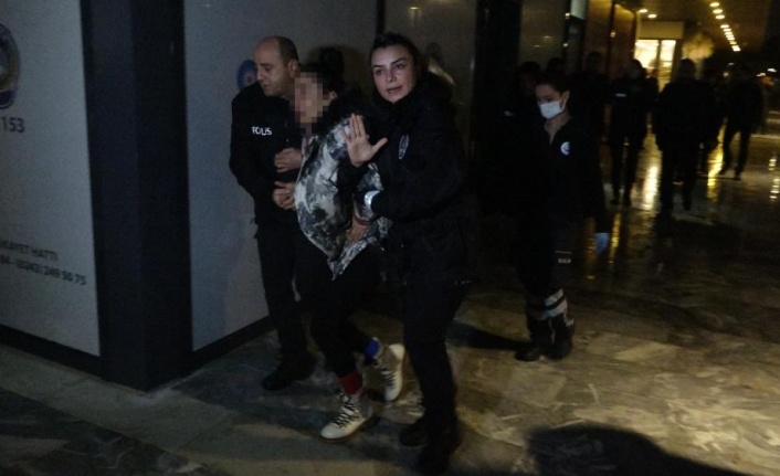 Aracın havalandırma sistemini koli bandıyla kapatıp 6 piknik tüple intihara kalkıştı, polisi alarma geçirdi