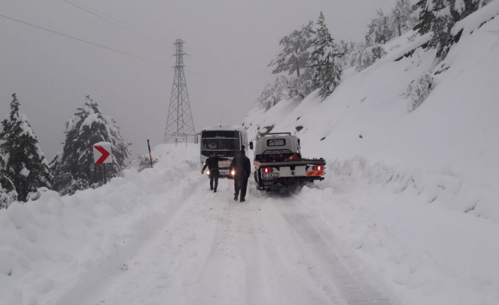 Dikkat! Alanya'daki o yol araç trafiğine kapatıldı