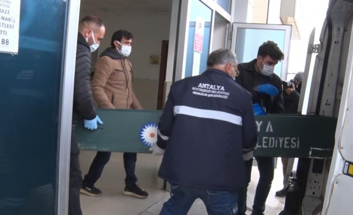 Karbonmonoksit gazından zehirlenen anne ve bebeğin cenazeleri aileye teslim edildi