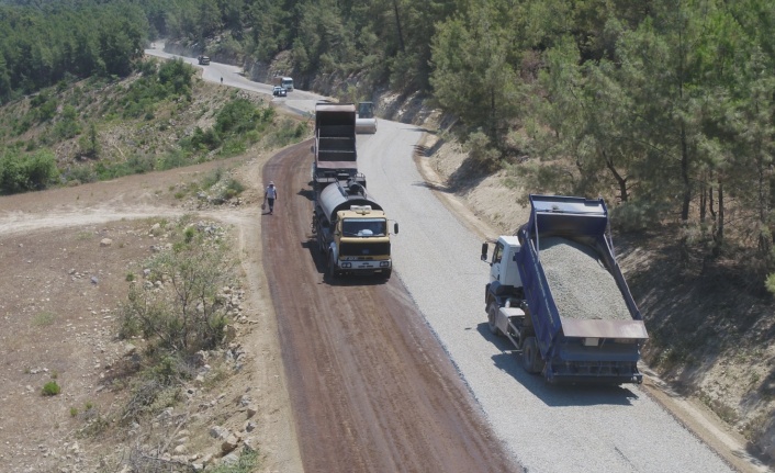 Kırsal yollara 46 milyon yatırım 