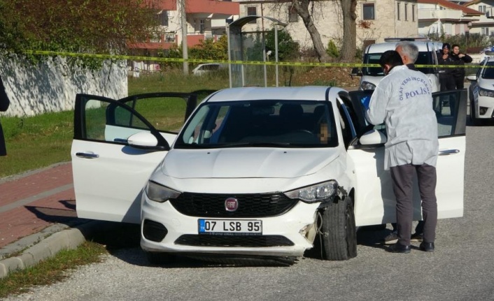 Mobilya ustası park halindeki araçta vurularak ölmüş halde bulundu