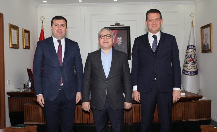 Niğde Valisi Şimşek ve Gazipaşa Kaymakamı Altun'dan Kaymakam Ürkmezer'e ziyaret