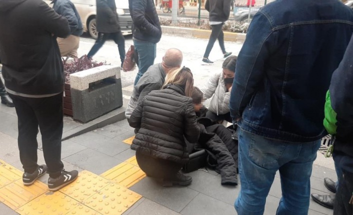 Yaya geçidini kullanan 13 yaşındaki genç kız hastanelik oldu