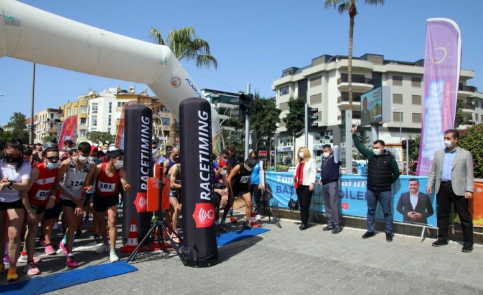 22. Alanya Atatürk Halk Koşusu ve Yarı Maratonu için geri sayım