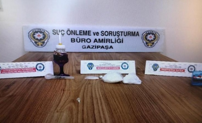 Alanya, Gazipaşa ve Manavgat'ta 9 ayrı adrese eş zamanlı narkotik operasyonu: 10 gözaltı