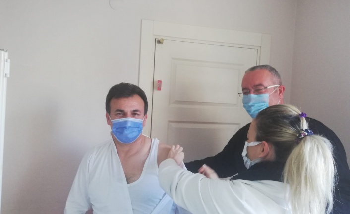 Alanya İlçe Milli Eğitim Müdürü Yılmaz'dan aşı çağrısı