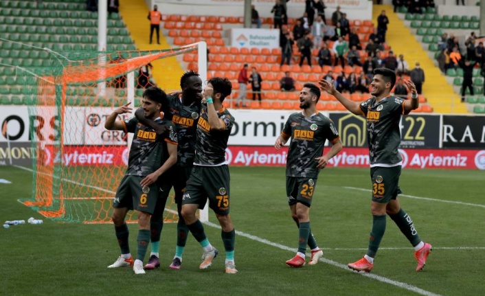 Alanyaspor'dan Konyaspor'a ezici üstünlük: 5-1