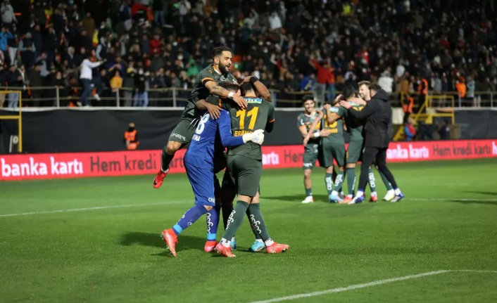 Alanyaspor'un kupadaki rakibi bugün belli oluyor