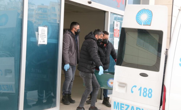 Alkol masasında silahlı saldırıda hayatını kaybeden kişinin cenazesi ailesine teslim edildi