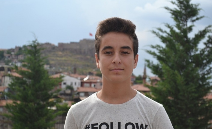 Ağabey sabah işe gitmeyen kardeşini evde ölü buldu