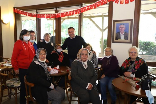 Alanya Belediyesi'nden “Bilge Çınarlarla Söyleşi”