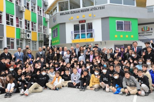 Barbaros Azakoğlu Ortaokulu Meliha Özkan Resim Atölyesi açıldı