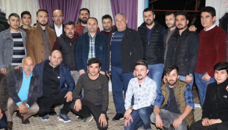 Başkan Şahin Çamlıcalı gençlerle buluştu