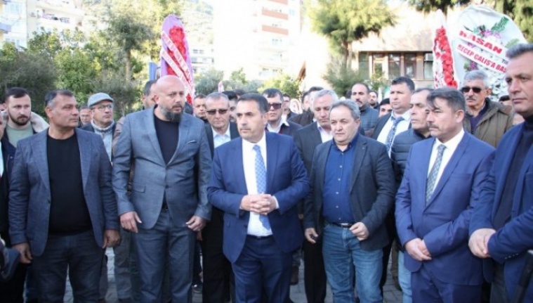 Çalış’tan havai fişekli kutlama tepkisi