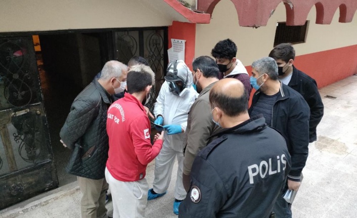 Daireden yayılan koku yalnız yaşayan adamın öldüğünü ortaya çıkardı