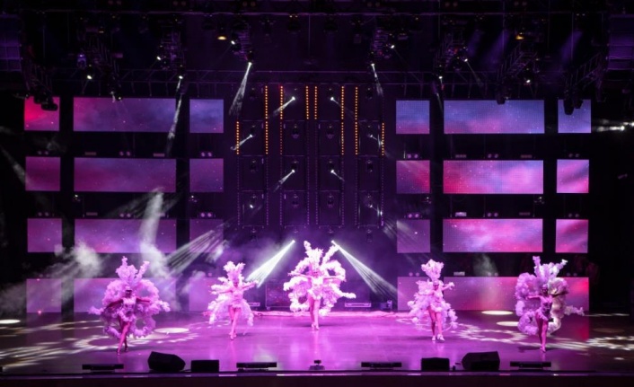 İranlı turistler, Nevruz Bayramı coşkusunu Granada'da yaşadı